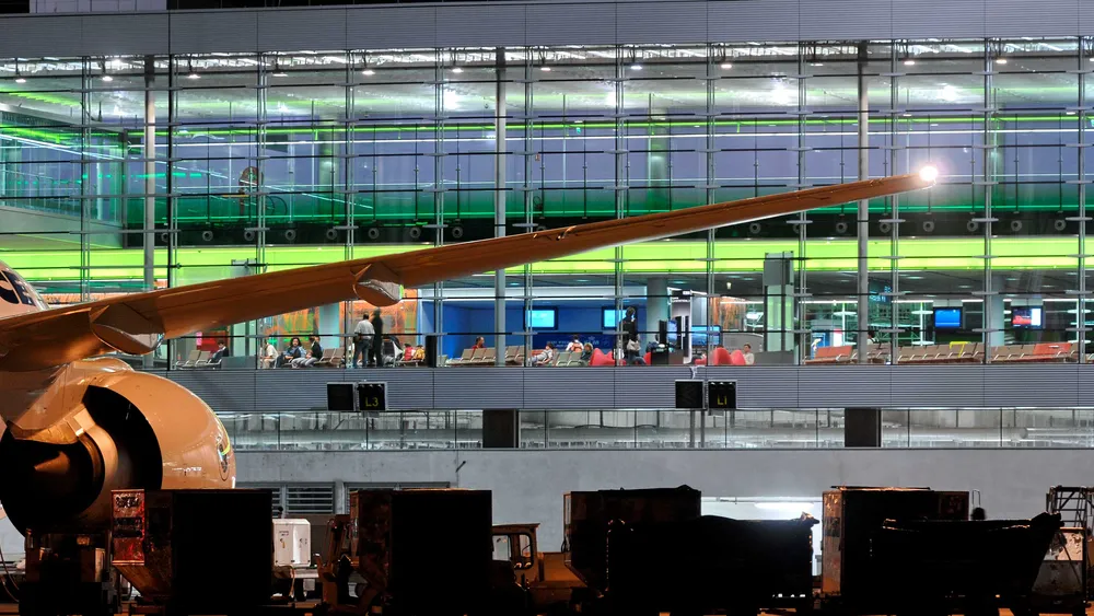 Maps & Terminals at Paris Charles de Gaulle – Paris Aéroport