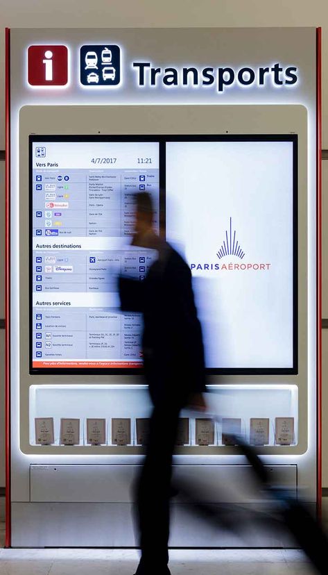 murs d'information charles de gaulle 